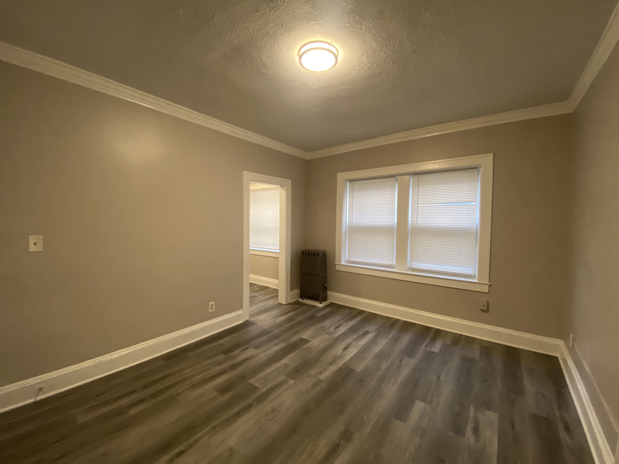 1326 W 116
